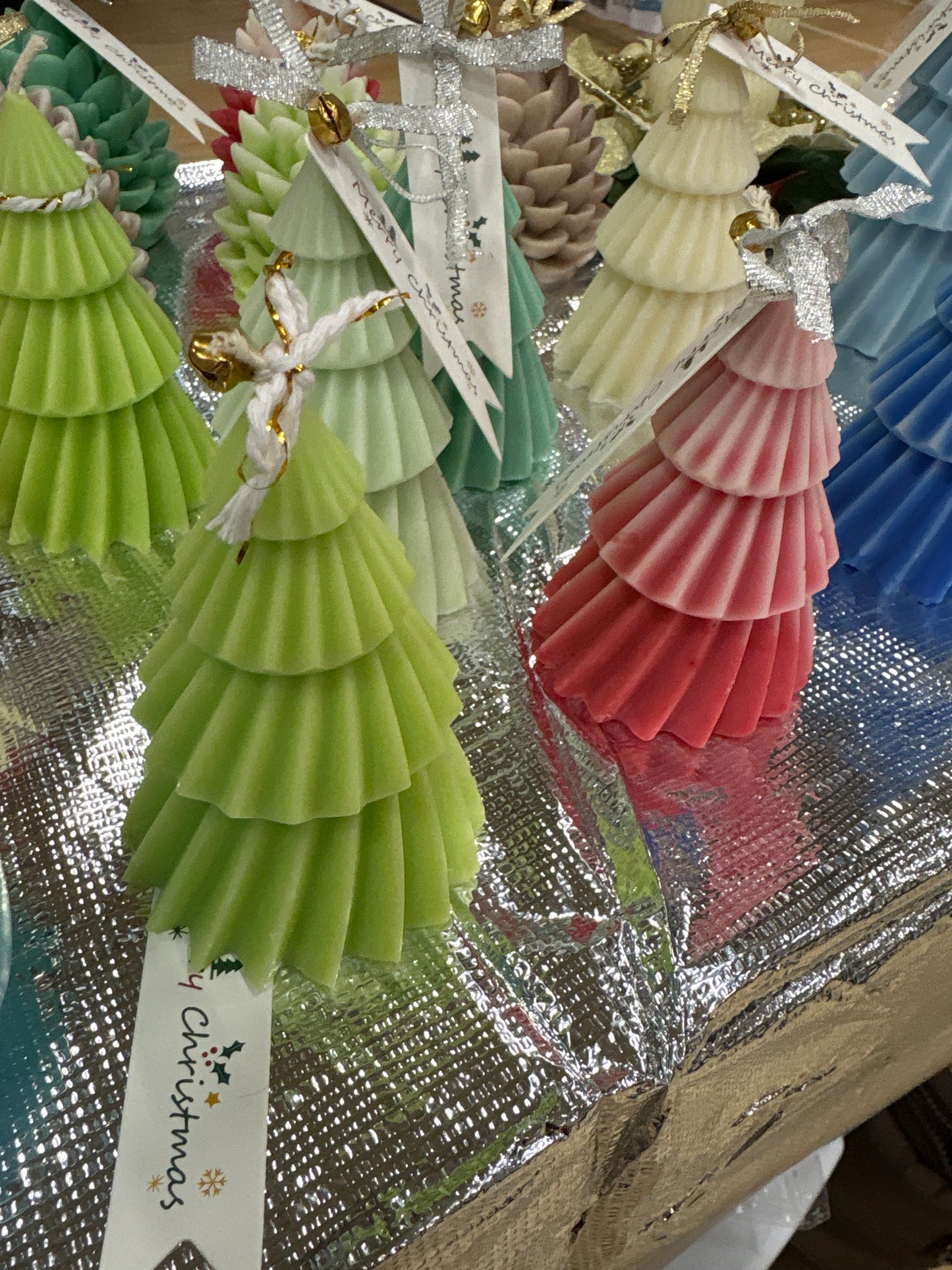 Small origami Christmas tree