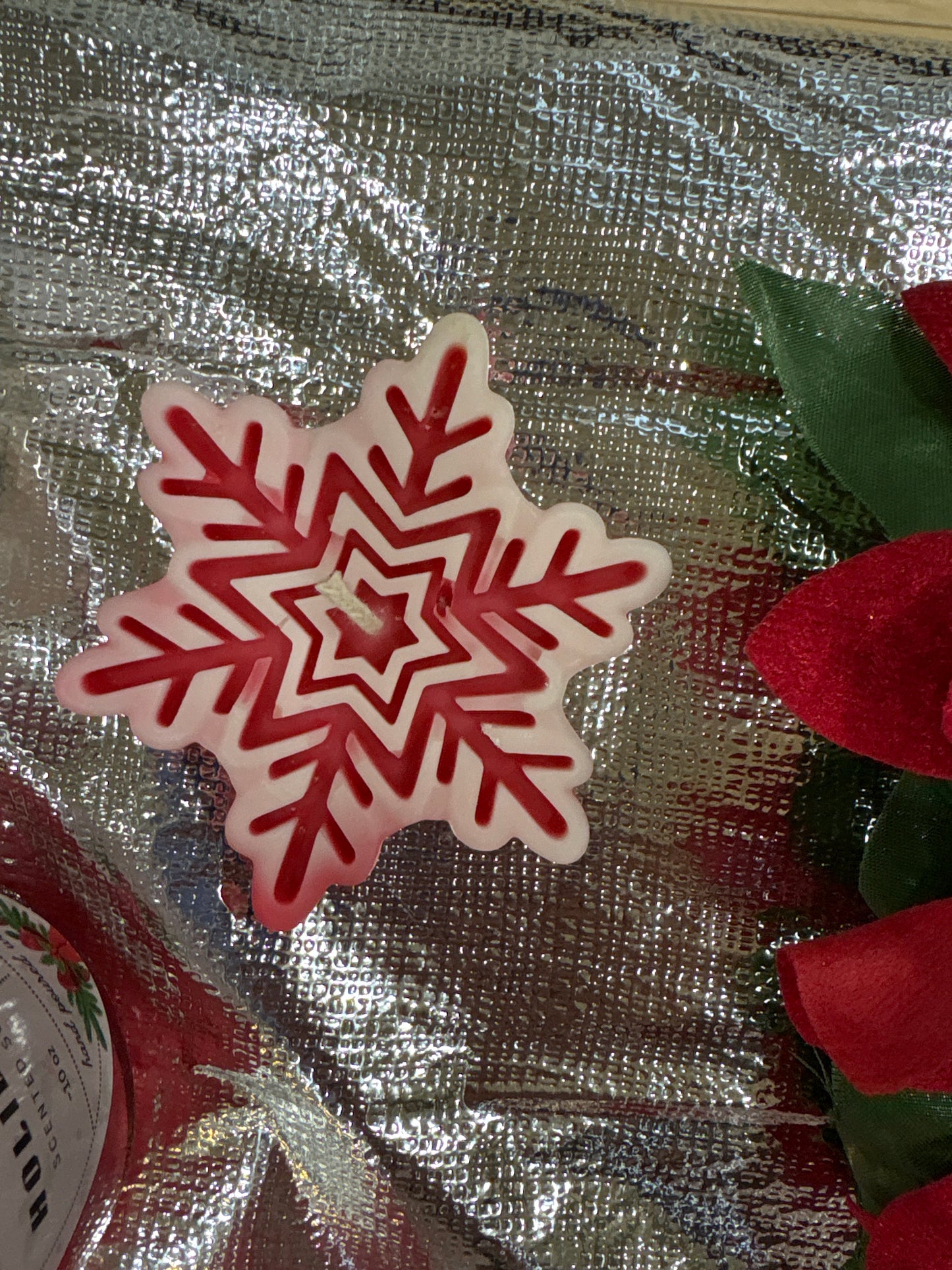Snowflake candle